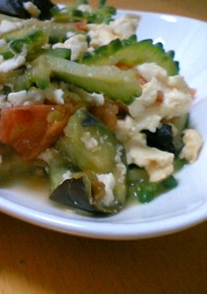 夏ﾊﾞﾃ解消?!夏野菜のﾆﾝﾆｸ味噌炒め-レシピのメイン写真