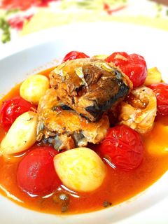 鯖の水煮缶☆ホクホクにんにくトマト煮込み-レシピのメイン写真