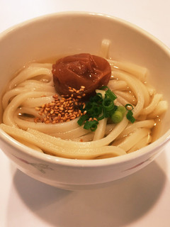 【黒龍製麺】梅うどん-レシピのメイン写真