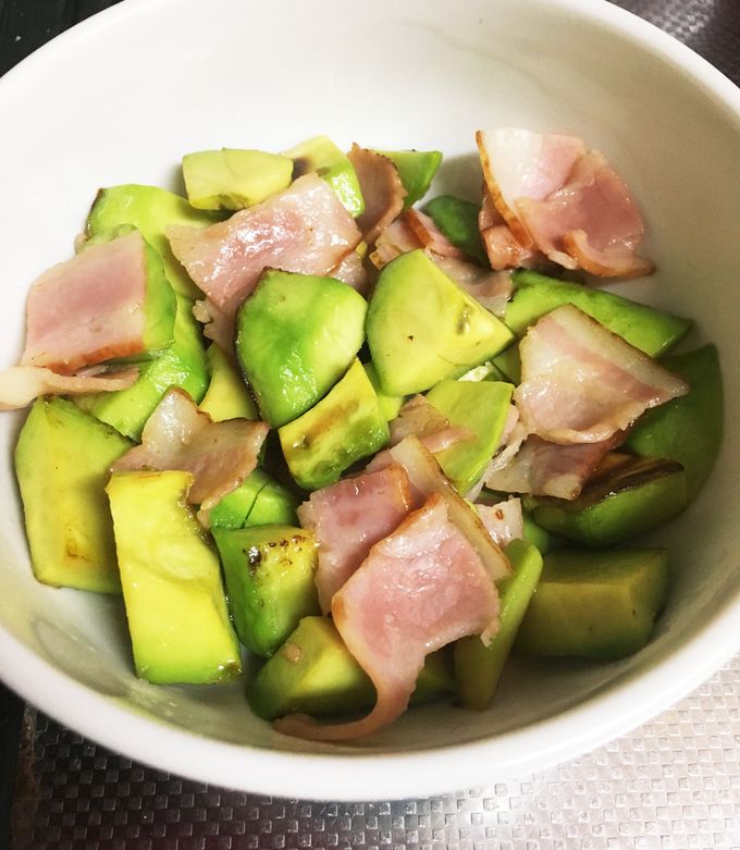 アボカド　ベーコン 貴重で美味しい！国産アボカド(ベーコン種/フエルテ種/ピンカートン種