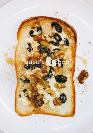 美味しい朝食♪クリームチーズトースト-レシピのメイン写真
