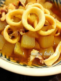 ほっこり(*´ω`*)大根とイカの煮物♪-レシピのメイン写真
