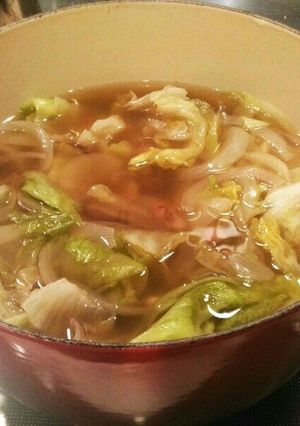 お豆さんたっぷり♡レタスと玉ねぎのスープ-レシピのメイン写真