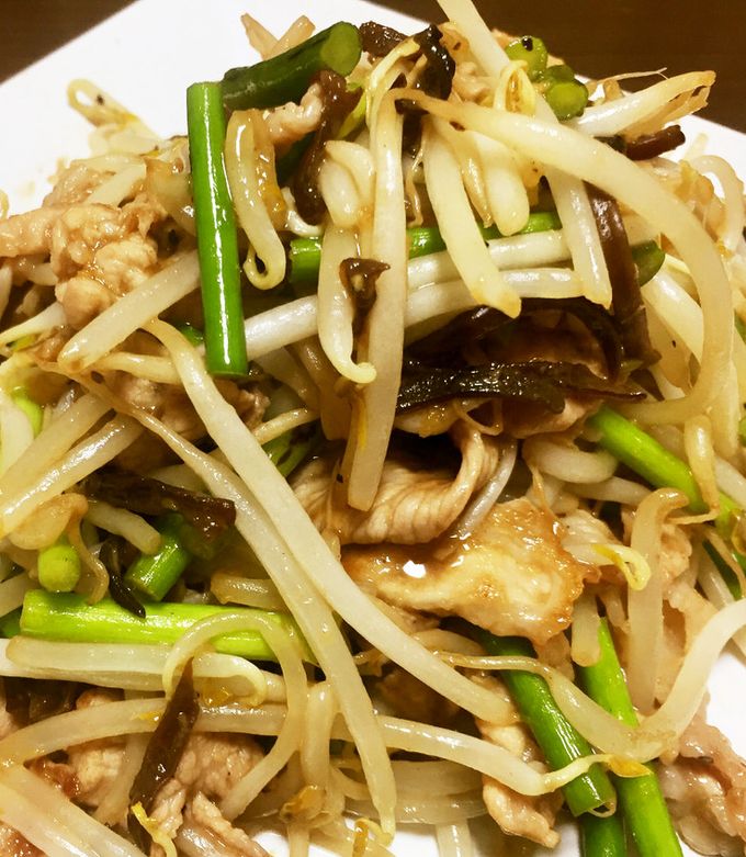 【もやしニンニク】 無限もやし（鶏がらにんにく） by ちゃん 【クックパッド】 簡単