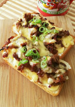 焼き肉トースト*カルビの玉ねぎトースト-レシピのメイン写真