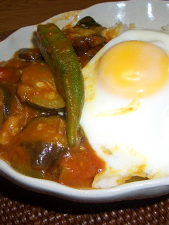 夏野菜のカレー 目玉焼き乗せ-レシピのメイン写真