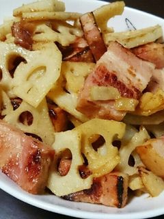 れんこんとベーコンの味噌マヨ炒め-レシピのメイン写真