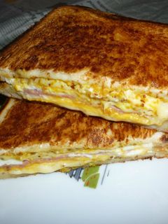 ハモンセラーノ+卵焼きホットサンド-レシピのメイン写真