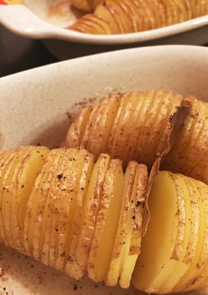 基本のハッセルバックポテト-レシピのメイン写真