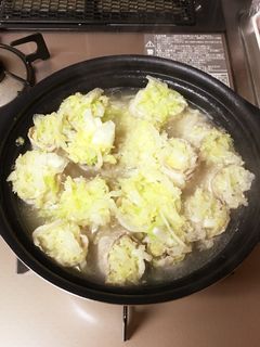 白菜消費☆豚肉くるくる鍋-レシピのメイン写真