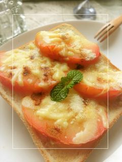 温りんごの柚子蜂蜜チーズトースト-レシピのメイン写真