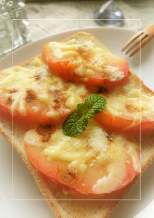 温りんごの柚子蜂蜜チーズトースト-レシピのメイン写真