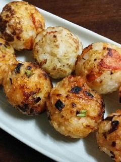 ミニミニまるまる焼きおにぎり-レシピのメイン写真