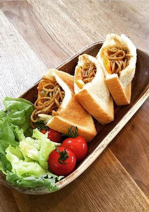 ズボラさんの焼きそばパン-レシピのメイン写真