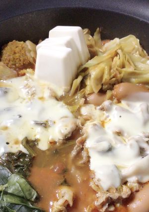 簡単☆みんなで食べれるトマト鍋-レシピのメイン写真