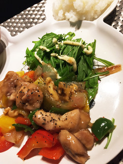 簡単 パプリカと玉ねぎと鶏肉の南国炒め-レシピのメイン写真