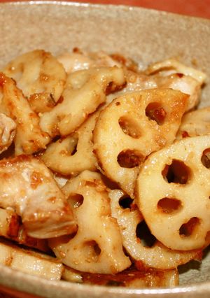 ほっこり♪鶏レンコンごま味噌煮-レシピのメイン写真