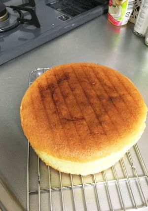 共立てスポンジ！とおすすめ生クリーム♪-レシピのメイン写真