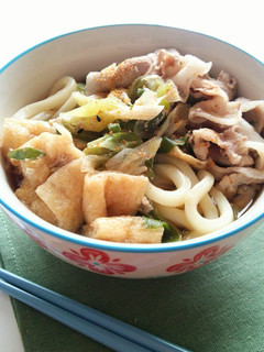 たっぷり長ねぎ入り☆シンプル肉うどん-レシピのメイン写真