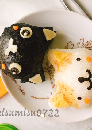 【キャラ弁】黒猫ブチ猫の猫おにぎり-レシピのメイン写真