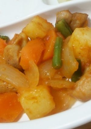 こどもが喜ぶ☆チキンと野菜のカレー炒め-レシピのメイン写真