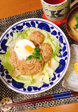 ♡豆腐と桜エビの温玉ふわふわつくね-レシピのメイン写真
