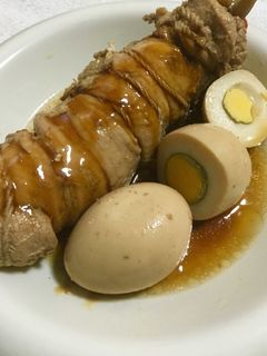 炊飯器で柔らかい鶏ムネ肉巻と煮卵♡-レシピのメイン写真