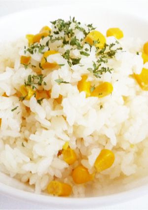 コーンとバターの洋風炊き込みご飯-レシピのメイン写真