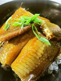 意外に簡単♪ふっくら柔らか煮あなご丼-レシピのメイン写真