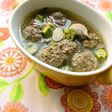 チャーガパウダー入り糖質制限肉団子スープ