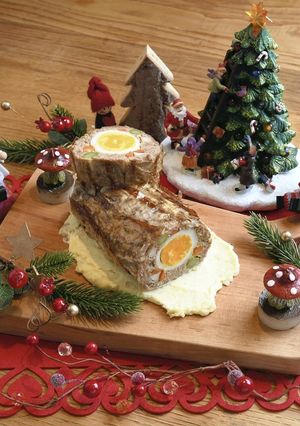クリスマスケーキ風★ミートローフ-レシピのメイン写真