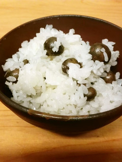 旬を味わう♪むかごご飯-レシピのメイン写真