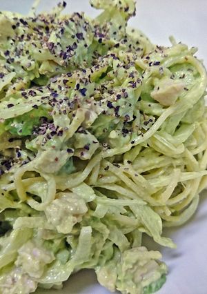 お父さんのアボカドとマグロのサラダ-レシピのメイン写真