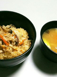 鮪のカマで炊き込みご飯&アラ汁♪-レシピのメイン写真
