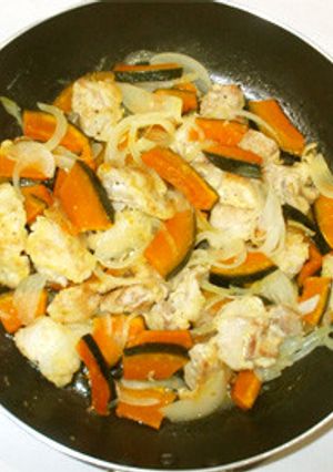鶏もも肉の蒸し焼き♪カボチャのマリネと-レシピのメイン写真