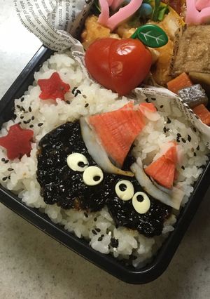 佃煮海苔でまっくろくろすけ☆クリスマス♡-レシピのメイン写真