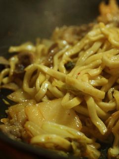 沖縄そばで豚キム焼きそば-レシピのメイン写真