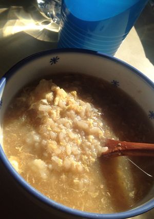 とろろ昆布入り生姜を効かせたポカポカ雑炊-レシピのメイン写真