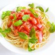 トマトとフレッシュミントの冷製パスタ