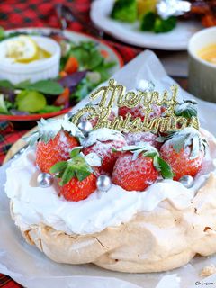 クリスマスにも簡単♡苺のパブロバ!-レシピのメイン写真