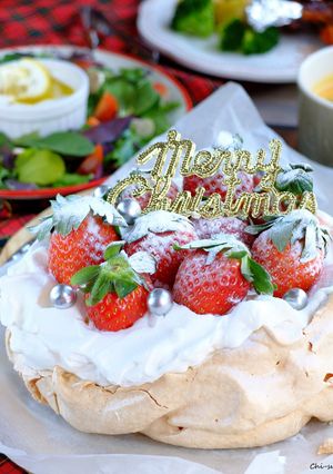 クリスマスにも簡単♡苺のパブロバ！-レシピのメイン写真