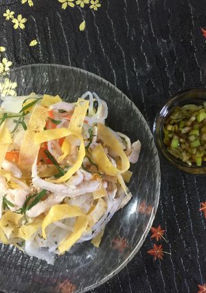 ピーラーサラダ 蒸し鶏と中華ドレッシング-レシピのメイン写真