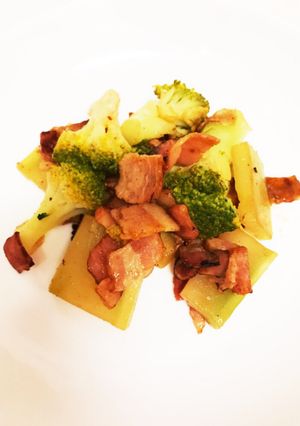 ☆時短ブロッコリーとベーコンのバター醤油-レシピのメイン写真