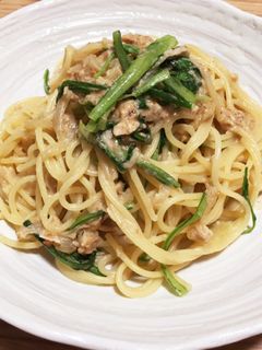 春菊とツナのクリームパスタ-レシピのメイン写真