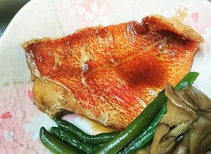フライパンで！簡単冷凍赤魚の煮付け♪-レシピのメイン写真
