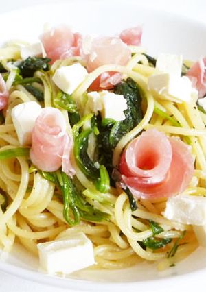 ほうれん草と生ハムとクリームチーズパスタ-レシピのメイン写真