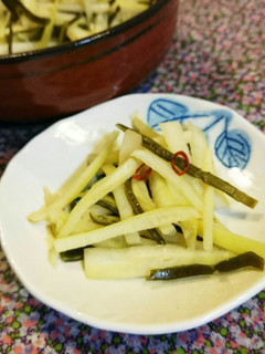 大根の皮と昆布のピリ辛きんぴら♪-レシピのメイン写真