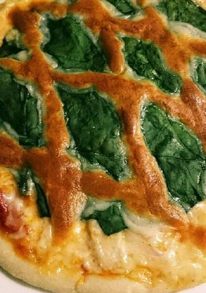 ほうれん草とエリンギ、ベーコンピザ！-レシピのメイン写真