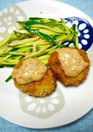 簡単!メンチカツ梅マヨソース-レシピのメイン写真