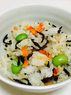 枝豆とひじきの混ぜごはん-レシピのメイン写真